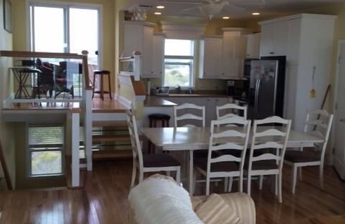 Holden Beach House | Oceanfront, September Specials, Private Heated Pool, EV charging, Elevator