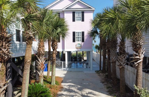 Surfside Beach House | ☆Oceanfront Serenity☆ Private Pool & Beach Walkway