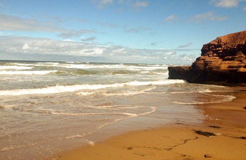 French River Cottage | Oceanfront Situated with access to beach