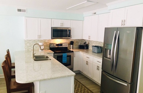 North Carolina Coast Condo | OCEANFRONT & super clean! 90 steps to the beach😍the views are fab!