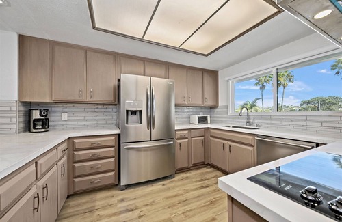 Solana Beach Condo | Oceanfront, Top-Floor, Gorgeous New Remodel in Solana Beach!