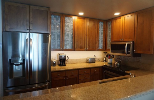 Wailua House Lots Condo | Oceanfront Top Floor Luxury Condo for 2 - Wailua Bay View 306