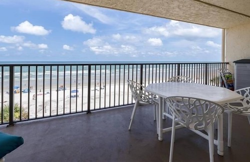 Daytona Beach Shores Apartment | Oceanfront Condo with Great Views at Unit 401 at Seafern