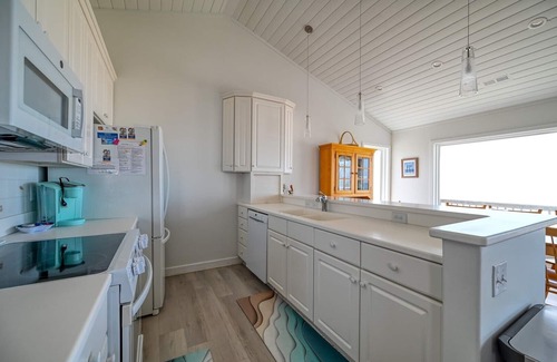 Village of Stump Sound House | Oceanfront - Pool - Luxury North Topsail Beach House