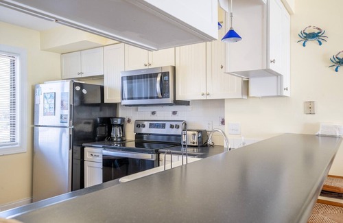 Kure Beach Condo | Oceanfront with Awesome Amenities - Ocean Dunes 1002