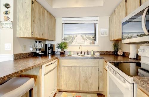 New Smyrna Beach House | Oceania Beach Club 505