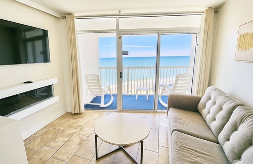 Arcadian Shores Condo | Ocean’s Edge 1 bedroom Oceanfront Seawatch Resort