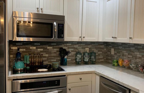 Pismo Beach Apartment | Oceanside Escape STEPS to the BEACH