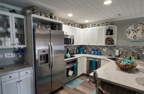 Pismo Beach Apartment | Oceanside Escape STEPS to the BEACH