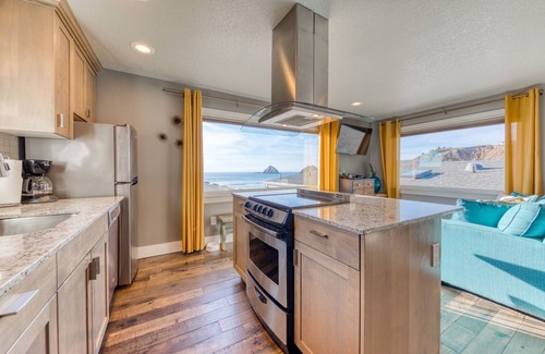 Oceanside Condo | Oceanside Inn #6 - Mid Rock Overlook