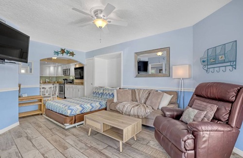 Cape Caneveral Beach Gardens Apartment | Oceanside Oasis | Pool | Rocket Launch | Beachside