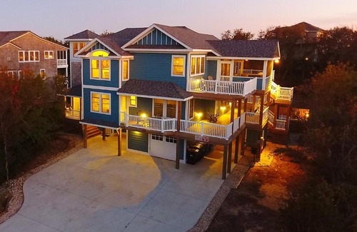 Duck House | Oceanside, Private Pool, Rec Room, Poolside Bar, DB2, Latitude Adjustment