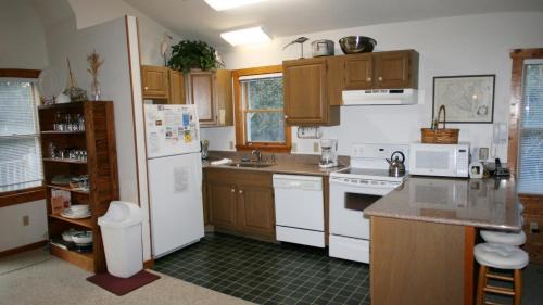 Duck House | Oceanside, SUN-SUN, Keyless Entry, Community Pool, SA39, Sibert- Alls Well