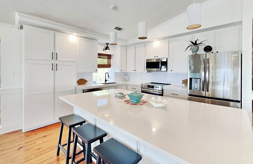 Savannah Beach Condo | Oceanside Unit A | Luxe Beachfront!
