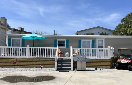 Garden City House | Oceanside Village 2 Bedroom Unit Walk to the Beach
