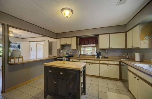 Carova Beach House | Oceanside, Wild Horses, 4x4 area, Secluded, 4x2330, Wild Horse Landing