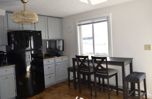 Old Orchard Beach Condo | Oceanview 2 bedroom condo just steps to Old Orchard Beach