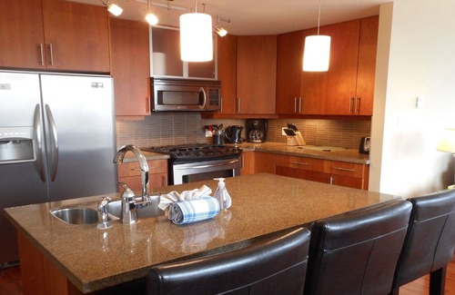 Regional District of Nanaimo Condo | Oceanview- 3 Bedroom, 2 Bathroom Condo Downtown Parksville - Vancouver Island.