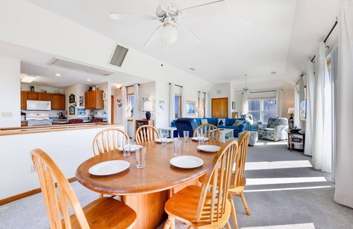 Frisco House | Oceanview Dog Friendly Home in Frisco with Hot Tub, Grill, and Smart TVs