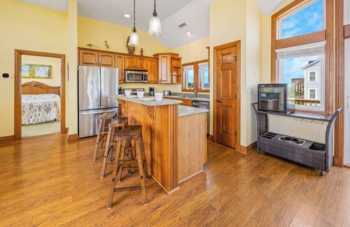 Palisade Acres House | Oceanview Dog Friendly with Private Pool, Hot Tub, Game and Media Rooms, Wet Bar