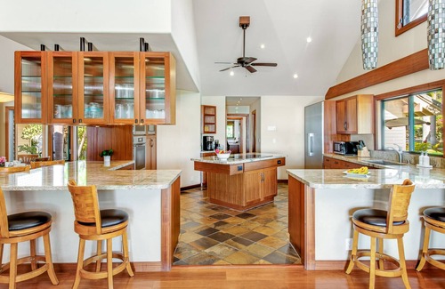 Kamuela House | Oceanview Estate w/ Pool/Spa, Tennis Court, Fitness Pavilion & AC: Olomana Hale