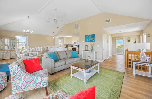 Hatteras House | Oceanview Home w/Private Pool, Hot Tub, Elevator, Game Room, Boardwalk to Beach