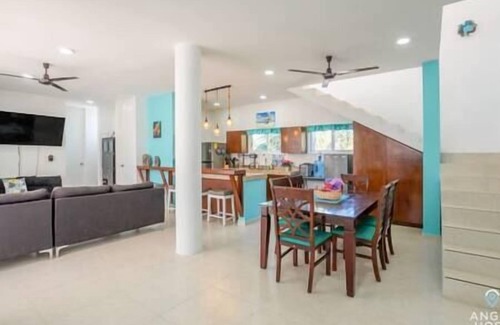 Chicxulub Puerto Apartment | Oceanview Penthouse private pool, deck Beach 200m