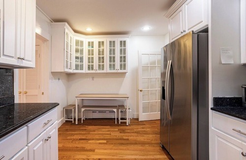 New London Villa | Oceanview Villa Sleeps 22 Fireplaces Beach Passes Pet Friendly