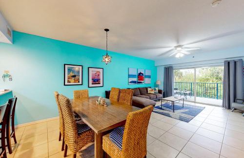 New Smyrna Beach Apartment | Oceanwalk 10-203