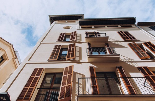 La Llotja-Born Apartment | Ocho Suites & Kitchen