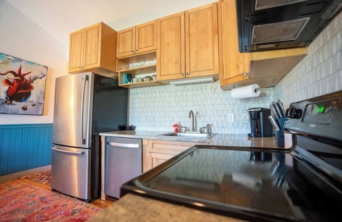 North Park City Apartment | Octo Loco - Cozy Studio | Park City Ski Bus