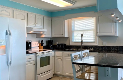 Kure Beach House | OCTOBER DEALS! 3BR OCEANFRONT HOME, Private BEACH ACCESS, HUGE DECK, LOCATION!