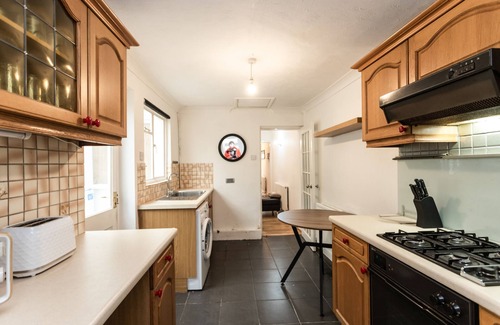 Swindon Apartment | October Discount - Long Stay - Contractors