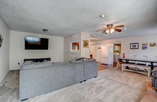 Estes Park House | Odins House has it All, Fire Table, Patio, Pets Welcome