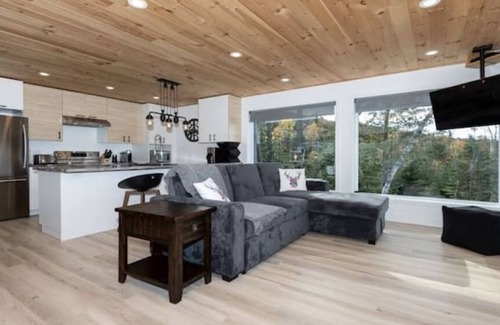 Saint Come Ski Chalet | Off-piste Val St-côme