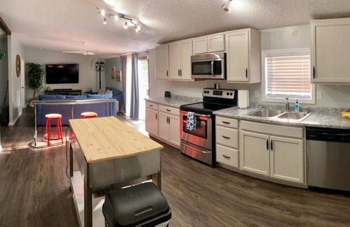 Bolivia House | Off the Beaten Cart Path. Great house with big backyard.