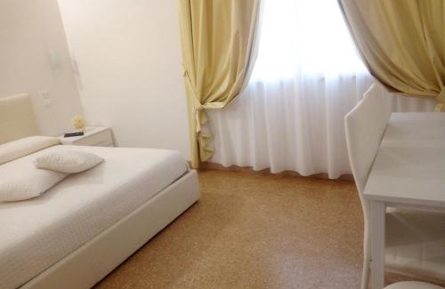 San Benedetto del Tronto Bed & Breakfast | Officina Urban Sleep