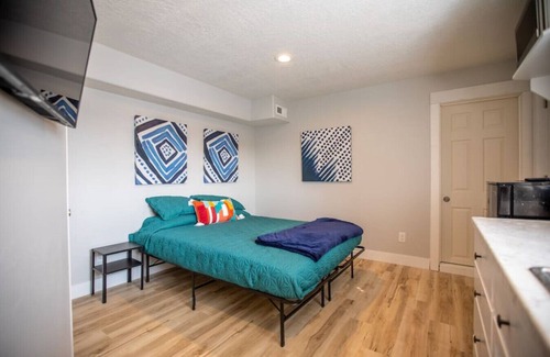 Ogden Condo | Ogden's Perfect Crash Pad | Studio | Cozy | Simple