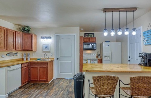 Aransas Pass Cottage | Oh Buoy! It's vacation time!