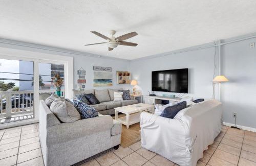Wilmington Beach Apartment | Ohana Retreat by Carolina Beach Realty