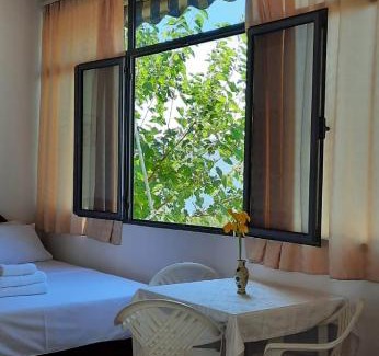Vlore Apartment | OHANA'S CABIN