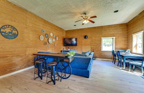 Sycamore Valley House | Ohio Hunters Cabin with Pond Access Pets Welcome!