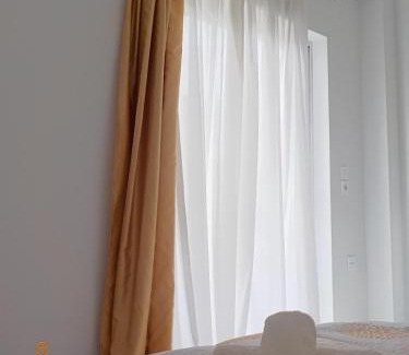 West Achaea Apartment | *OI.KO HOUSE* City Apartments