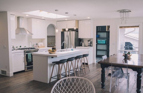 Central Okanagan House | Okanagan Bliss Sauna & Wineries
