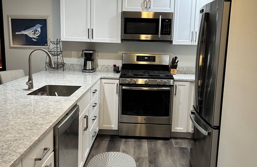 Ludlow Condo | Okemo Ski in-Ski out @ Winterplace, 3 bdr, 2 ba Condo with Pool, Hot Tub, W/D