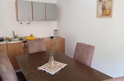 Central Serbia House | Oko Jastrepca