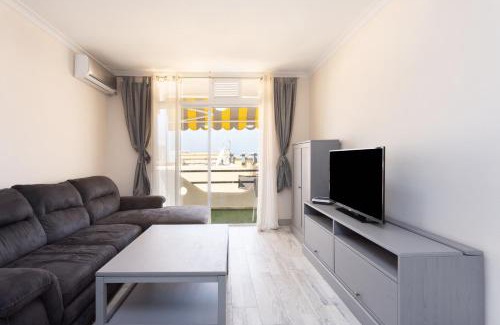 Playa Paraiso Apartment | OkStay Marina Palace Tenerife with balcony and pool view