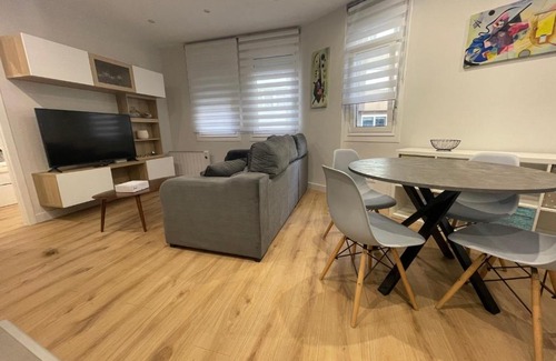 La Coruna Apartment | Oktheway Eugenio Carre