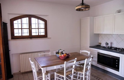 Filottrano Villa | Olandeseok