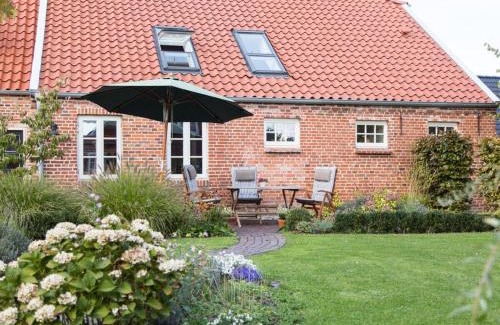 Westerhusen House | Old Bakery - Former Stable